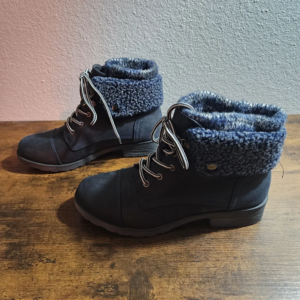 White Mountain Sandro‎ Boot With Knit Cuff Women's Size 8M